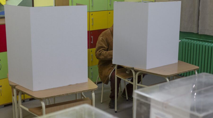 Srpska radikalna stranka na izbore izlazi zajedno sa Ujedinjenom Srbijom