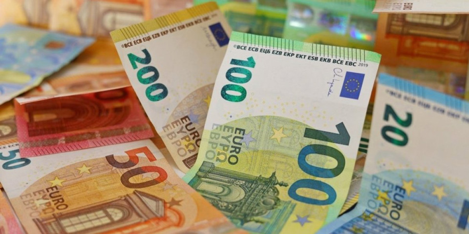 Novac stiže za 4 znaka od 7. septembra: Evo ko bi mogao da zatvori stare dugove