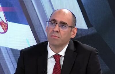Vladimir Đukanović: Ako Vučić ne reformiše školstvo – dobijaćemo kadrove koji o poslu neće imati pojma