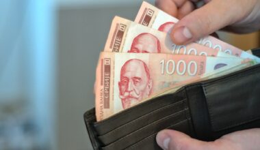 Prijava za 6.000 dinara jednokratne pomoći počela u ponoć