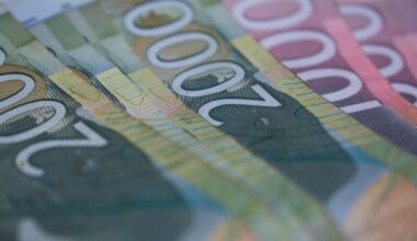 Ministar finansija: Više od pola miliona prijava za pomoć od 6.000 dinara