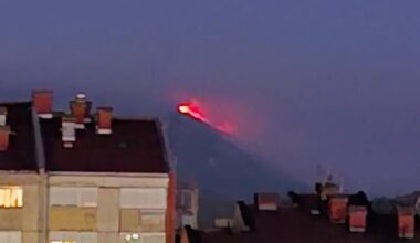 Požar na Suvoj planini nije lokalizovan, teška mehanizacija ide ka Bojaninim vodama i Mosoru
