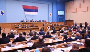 Ginter Fehlinger bi da briše Republiku Srpsku i crta nove granice po NATO kroju