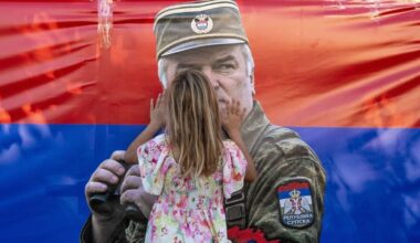 Sahrana Mladića: ‘Strašna greška, biće ogroman problem za Srbiju’