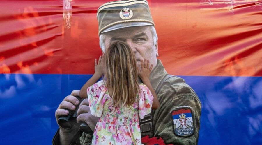 Sahrana Mladića: ‘Strašna greška, biće ogroman problem za Srbiju’