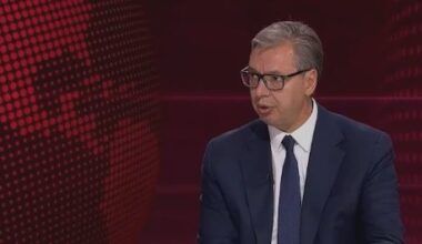 Vučić najavio da će sutra u podne raspisati vanredne parlamentarne izbore