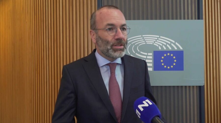 Veber (EPP) povodom Mladićeve sahrane: Veličanje ratnog zločinca suprotno evropskim vrednostima