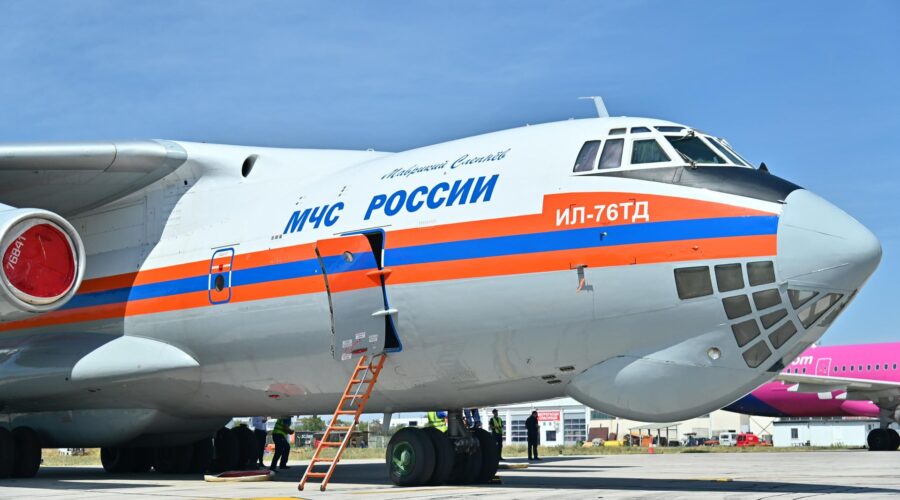 Aktivna 44 požara u Srbiji, „iljušin“ i helikopteri MUP-a iznad Suve planine