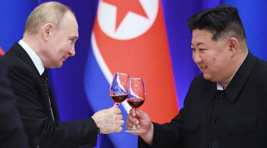 Putin i Si čestitali Kim Džong Unu Dan državnosti Severne Koreje