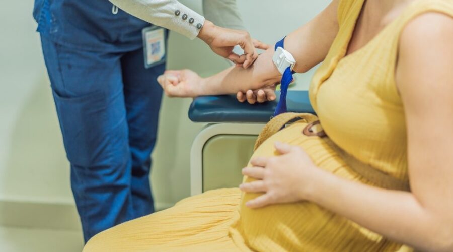 Više od 3.500 tinejdžerki u Srbiji se porodilo za dve godine, od toga njih 31 mlađa od 15 godina