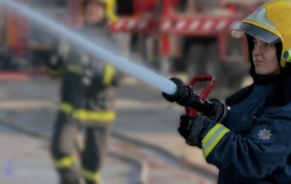 Novosađanka (21) želi da postane profesionalni vatrogasac (FOTO)