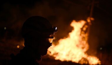 Najmanje 25 poginulih u požaru na teretnom brodu u Kini