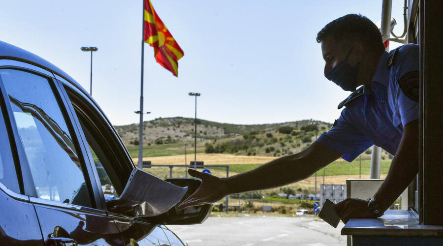 U Severnoj Makedoniji 40% više automobila u poslednjih 5 godina Državni zavod za statistiku objavio da se Skoro trećina svih registrovanih vozila nalazi se u s