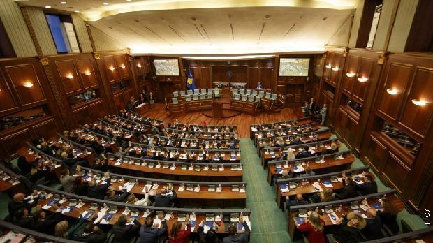 Prekinuta sednica Skupštine u Prištini, nastavak 13. septembra