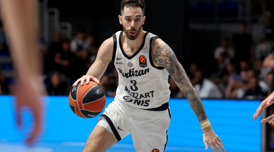Vildoza oduševljen pred Grobarima: Argentinac prvi put zaigrao za Partizan pred domaćim navijačima!