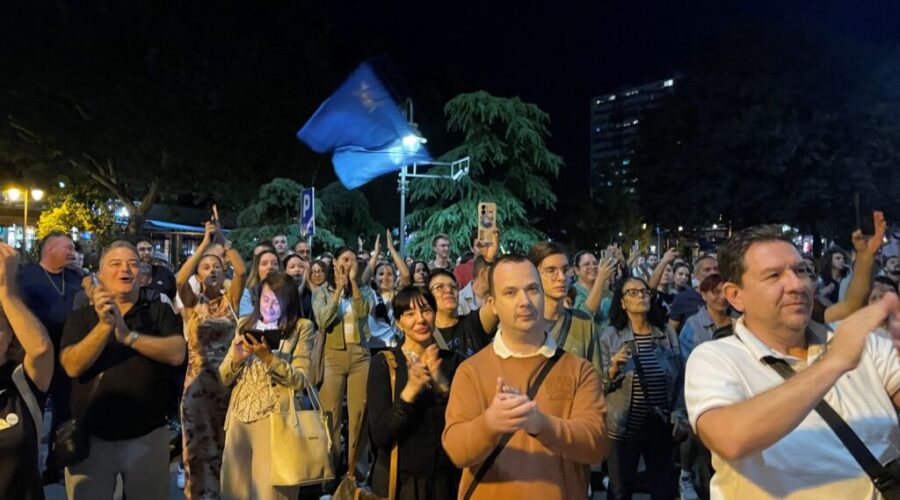 Studenti i građani protestovali u Nišu jer notari neće sutra da overavaju potpise za studentsku listu