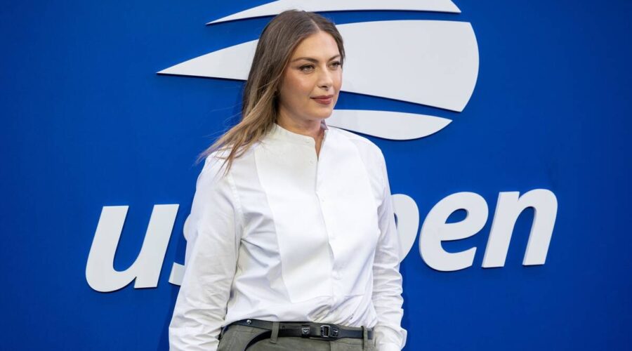 Sve stalo kada je Ruskinja došla na finale: Slavna Marija Šarapova se pojavila, Đoković je izvodio na večeru