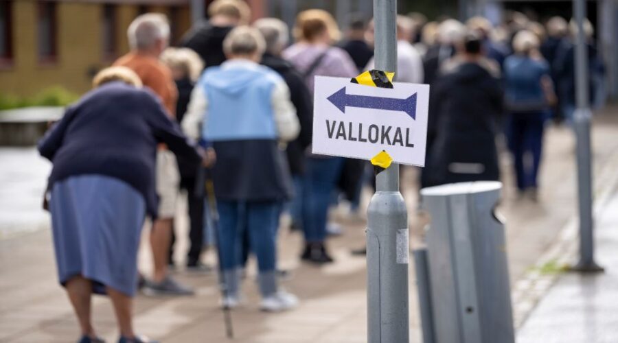 Napeto u Švedskoj: Opozicioni levi blok ima tri mandata više od vladajuće desnice