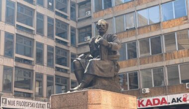 U Beogradu održan skup podrške Danijelu Sinaniju i Filozofskom fakultetu u Nišu