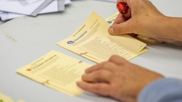 Postizborna matematika u Švedskoj – kompromisi ili istorijski presedan