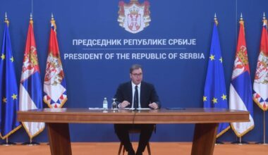 Povodom obeležavanja Dana srpskog jedinstva, slobode i nacionalne zastave, predsednik Vučić dodeljuje odlikovanja