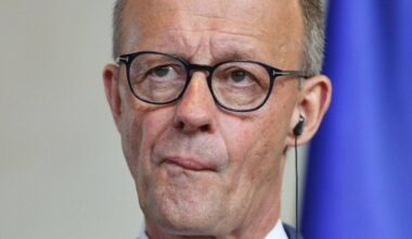 CDU saziva krizni sastanak zbog sve većeg pritiska na Merca