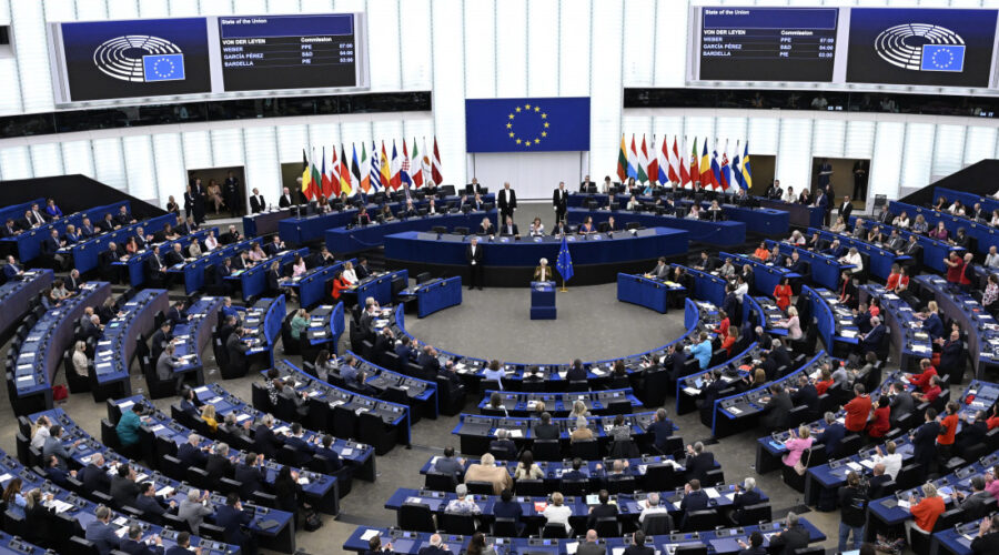Šta sprema Ursula fon der Lajen? Zabrana društvenih mreža, strože migracije i nove sankcije Rusiji