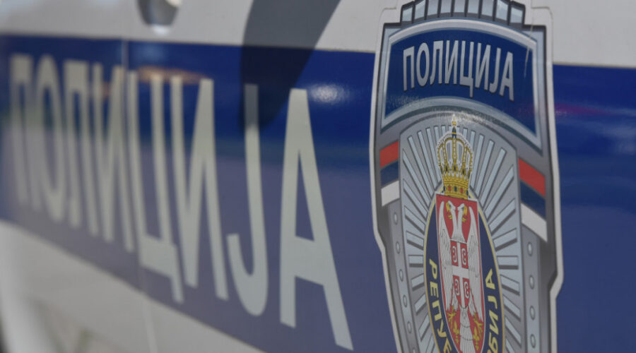 Pucnjava na Čukarici: Muškarac ranjen u hodniku zgrade u Požeškoj ulici