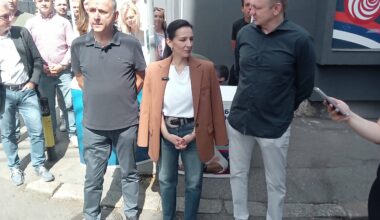 Ko se iz opozicije povlači, a ko ostaje na izborima?