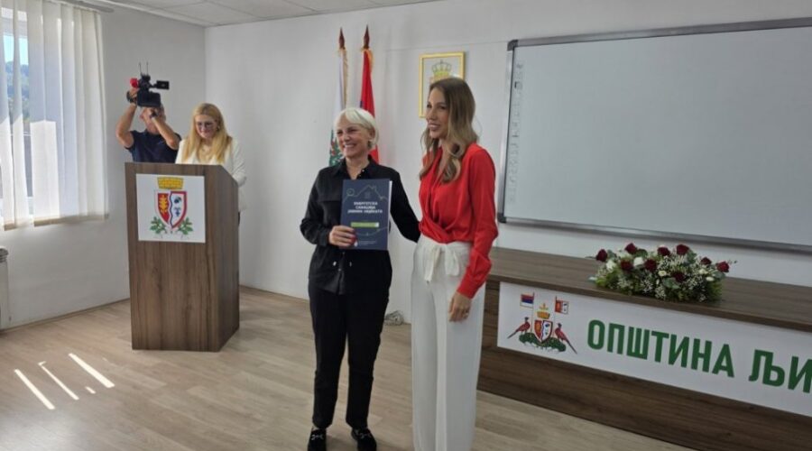 Projekat vredan 41 milion dinara: Potpisan ugovor za energetsku sanaciju fiskulturne sale Tehničke škole u Smederevu