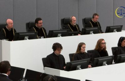 Tači i Krasnići osuđeni za ratni zločin na po 25 godina zatvora, Veselji na 18, Seljimi na 13 godina; Sud: Nije dokazano da su počinili zločin protiv čovečnosti