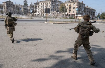 Guteres spreman da bude domaćin pregovora; Putin: Izbori odgovor onima koji žele da oslabe Rusiju