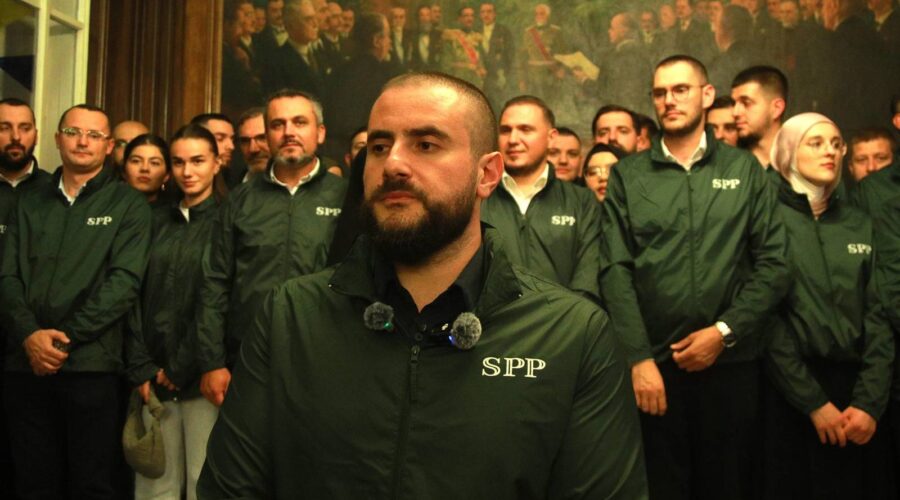 Usame Zukorlić predao RIK-u izbornu listu Pokret za ujedinjenje