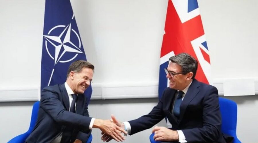 Britanija ima centralnu ulogu u izgradnji snažne Evrope u okviru NATO