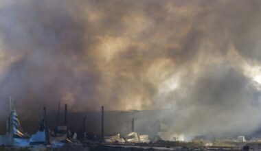 Ukrajina napala vojni aerodrom i rafineriju u Rusiji, izbio požar: Rusi gađali Kijev i Odesu, projektili pali na stambenu zgradu