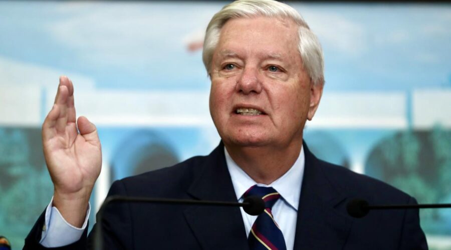 Konačno usvojen “Grejemov zakon”, najveći udar Amerike na Rusiju! Posle skoro godinu i po dana potvrdili ga kongresmeni, čeka se Trampov potpis na sankcije