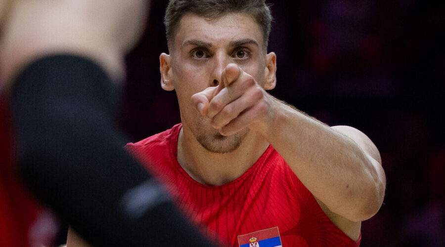 Ko je Srbin o kojem bruji planeta? Sanjao da bude fudbaler, a onda je sa 15 godina promenio sport! Danas ispisuje istoriju u dresu Srbije