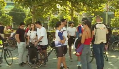 Studenti na biciklima krenuli od Subotice do Vranja: „Čuvari Ustava“ obilaze Srbiju pred izbore