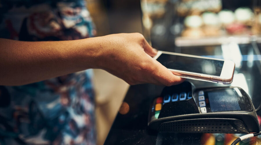 Imate mali biznis? Još 11.000 firmi može da dobije subvenciju za POS termina