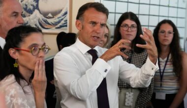 U Parizu sutra sastanak Makrona sa liderima stranaka o posledicama konflikta u svetu