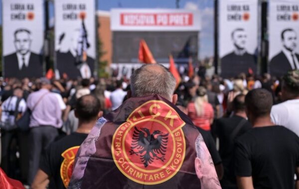 Protest u Prištini zbog presude Tačiju i drugim liderima OVK