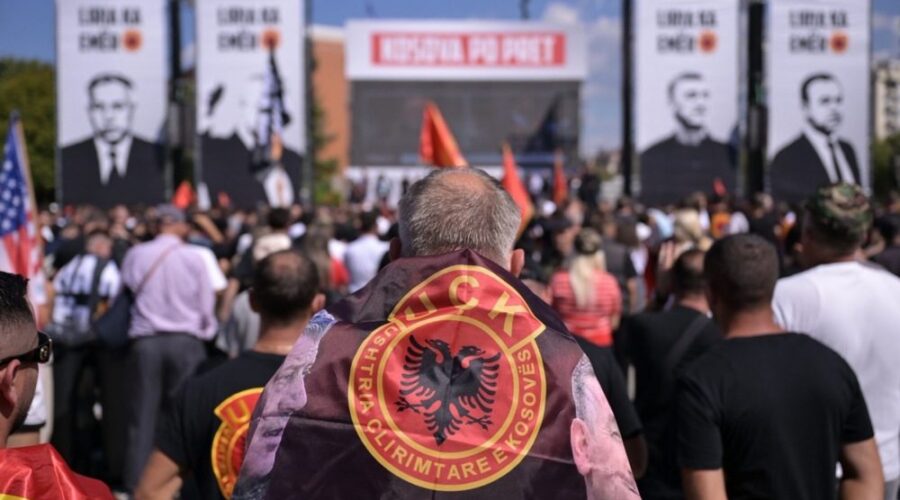 Protest u Prištini zbog presude Tačiju i drugim liderima OVK