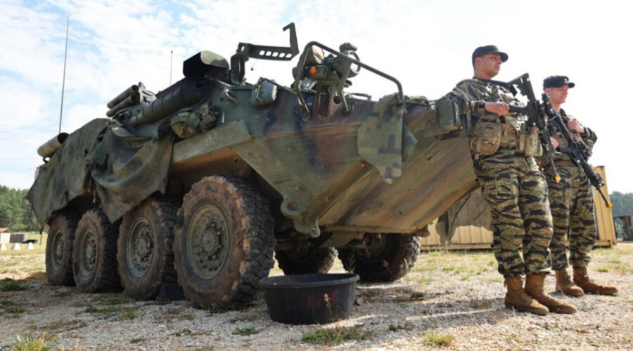 Pentagon možda povlači 25.000 vojnika iz Evrope, kao i oružje, avione, brodove