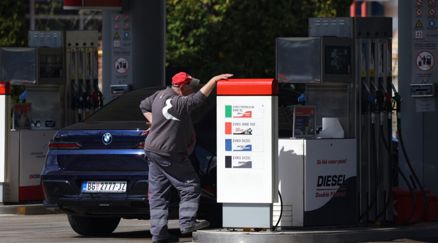 Nove cene goriva u Srbiji: Evrodizel i benzin skuplji za po dva dinara