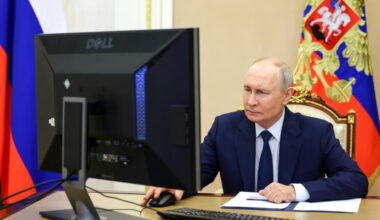 Putin glasao; Rusija bira novu Državnu dumu