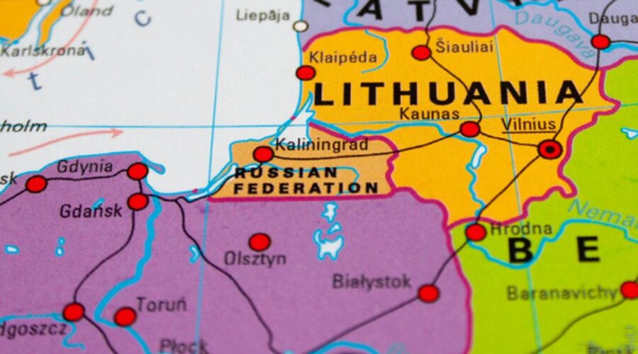 Drama na Baltiku! Rus (68) preplivao ledenu reku da pobegne od Putinovog režima, Litvanci ga ekspresno vratili nazad