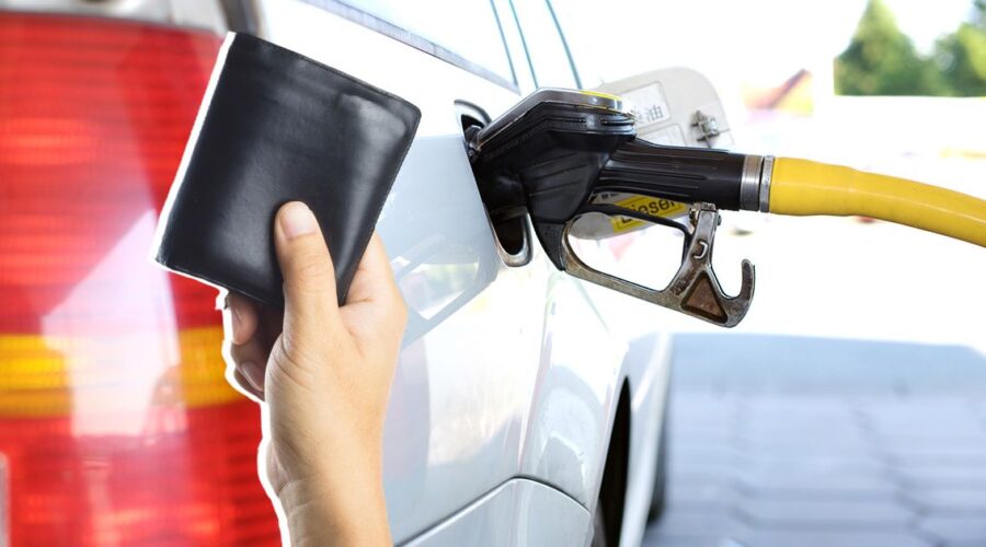 Još najmanje 7 dana akcize na gorivo 25% manje, u Srbiji bez skoka cena