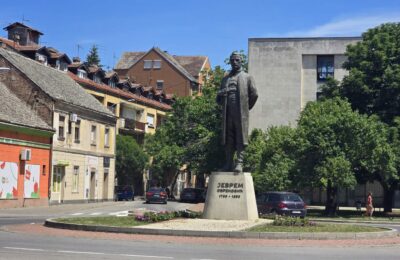 Tokom dana toplo i pretežno sunčano sa slabim dnevnim razvojem oblaka