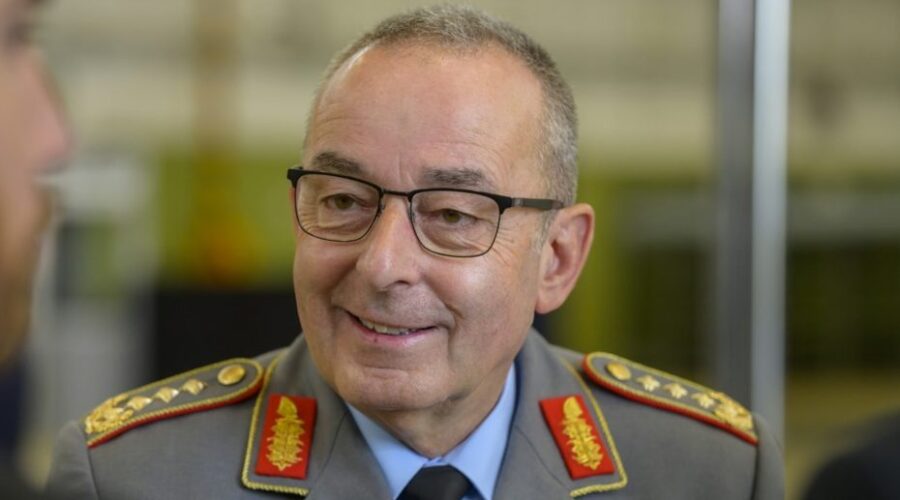 Komandovao jedinicom u sastavu KFOR-a na Kosovu: Ko je Karsten Brojer, nemački general, koji je postavljen na čelo najvišeg vojnog tela NATO-a?