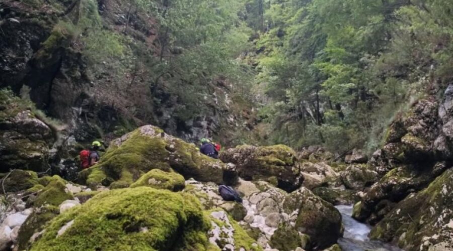 Otac (44) poginuo spašavajući sina (7)